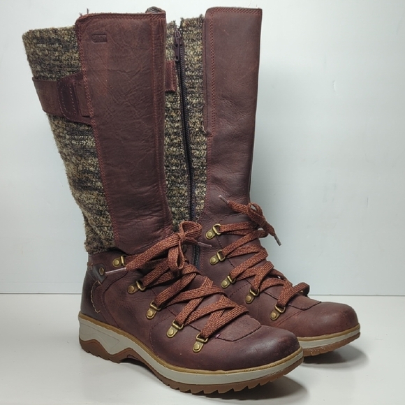 Merrell Eventyr Peek waterproof winter and rain boot women's size 6.5  EU 37 - Picture 1 of 16